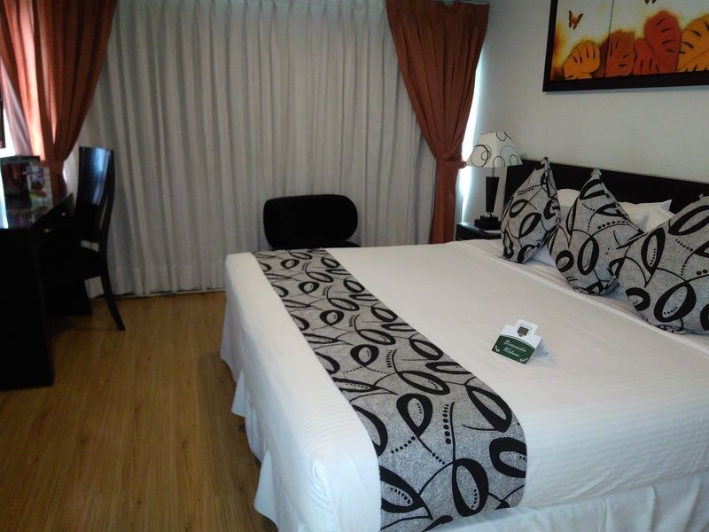 Hotel Marbella Chico Богота Екстериор снимка